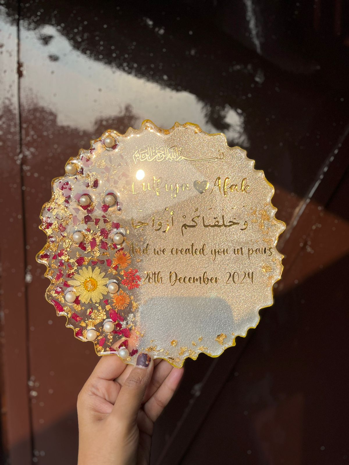 Engagement Resin Frame